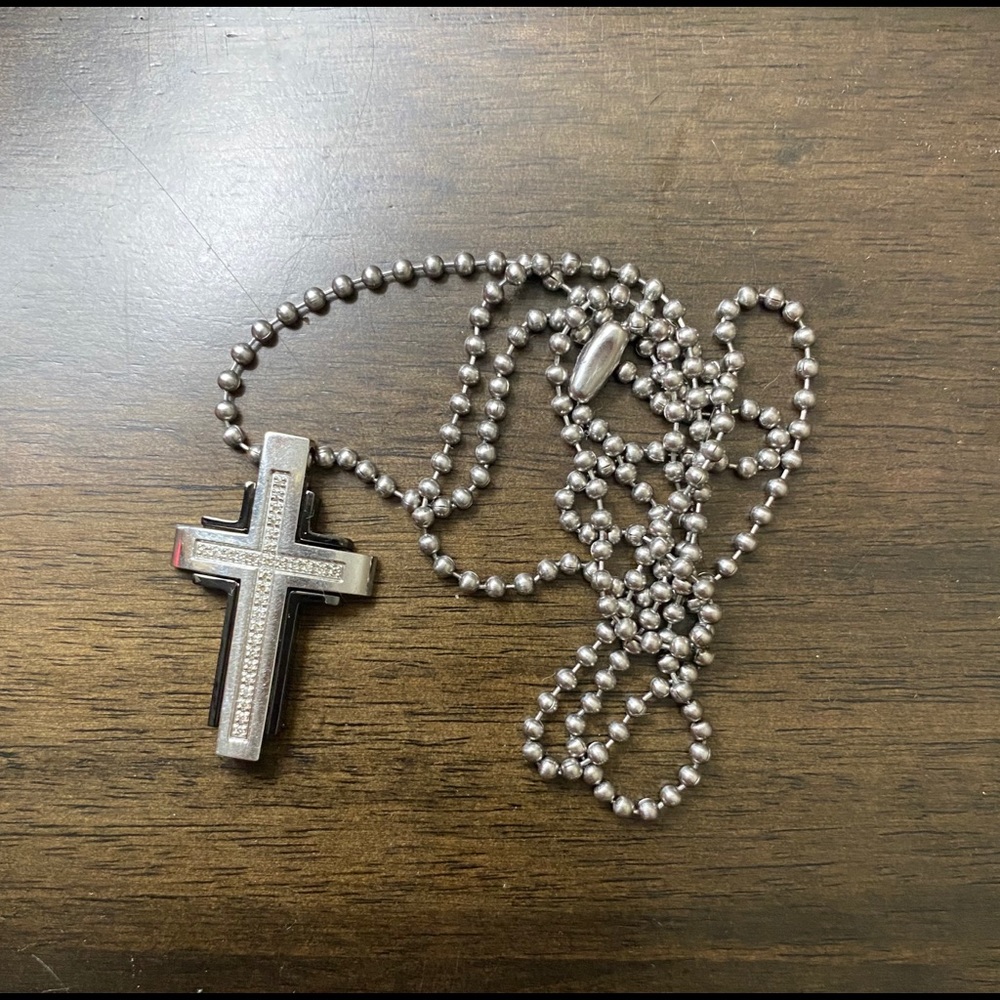 Men’s Cross Necklace